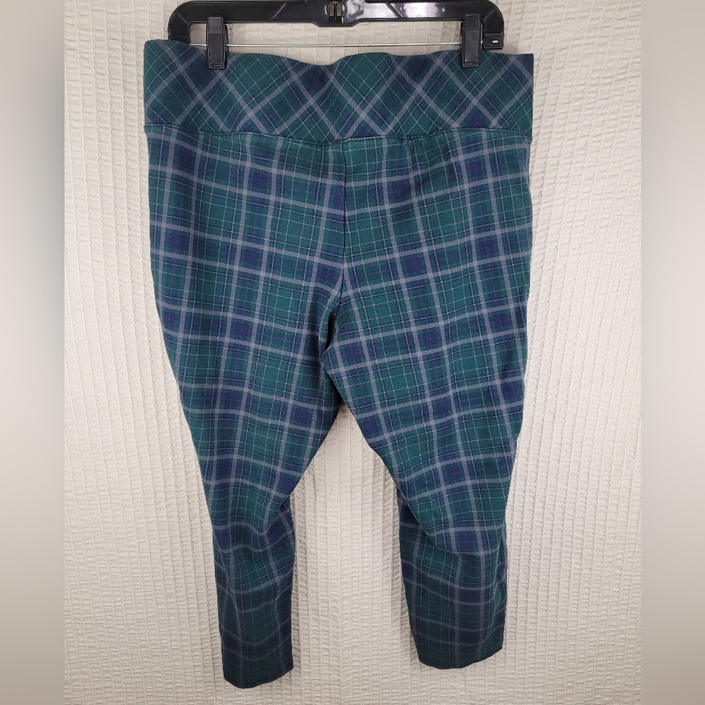 Torrid Pull On Pocket Pixie Women's Pants - image 4